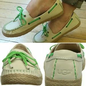 Tylin leather slip on