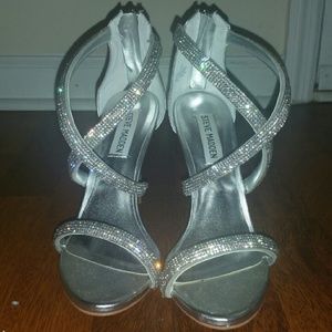 Steve Madden silver sandal