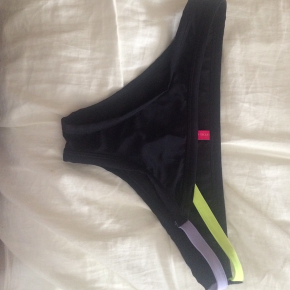 VS Black w/yellow & purple bikini bottom SZ:M