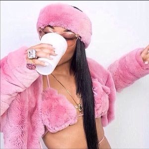 Meet your Posher, Michelle