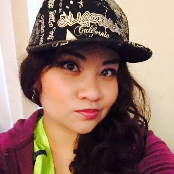 Meet your Posher, Khryss - Picture 1 of 1