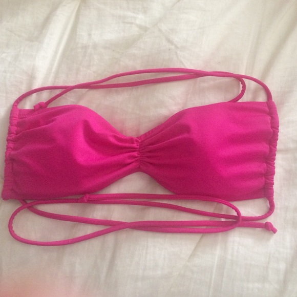VS Hot Pink bikini top SZ: S
