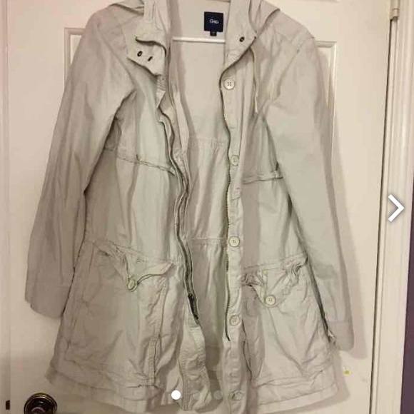 GAP CREAM PARKA JACKET