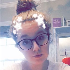 Meet your Posher, Carey