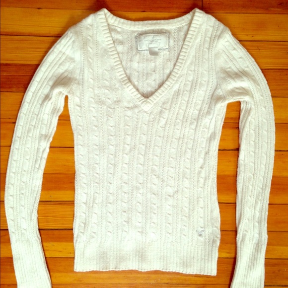 American Eagle Outfitters v-neck sweater - Picture 1 of 1