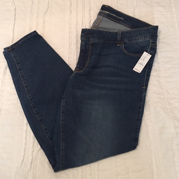 Old Navy plus size super skinny jeans