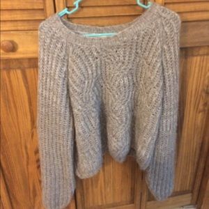 Baggy gray soft with silver detailing sweater