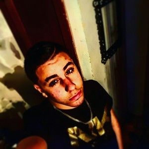 Meet your Posher, Dimitri