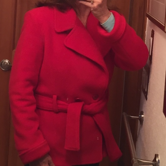 💋 Vintage Red Double Breasted Belted Jacket - Picture 3 of 4