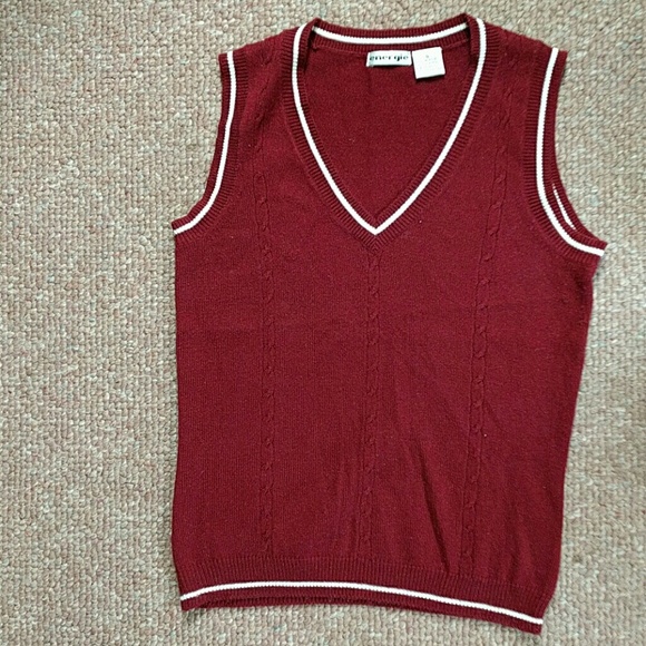 Maroon sweater vest with white detailing