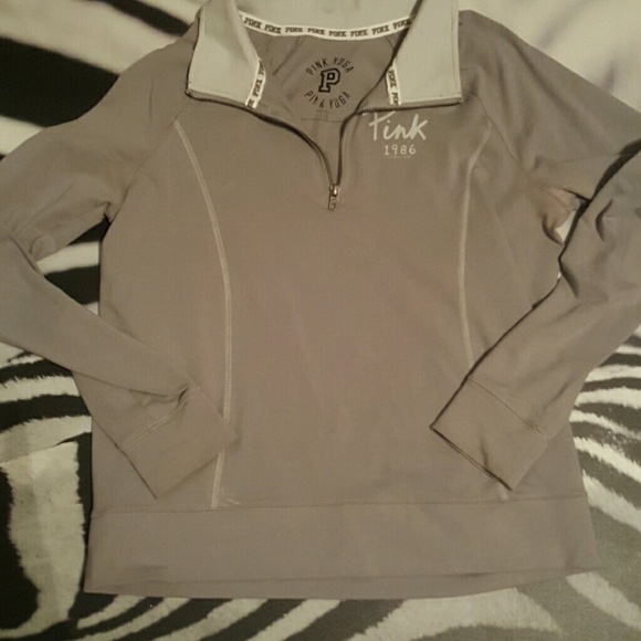 VS PINK yoga pullover sweater