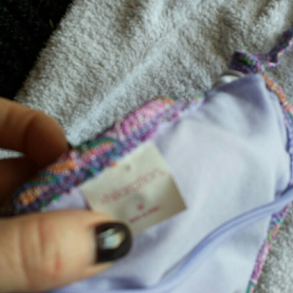 Swimsuit - Picture 3 of 4