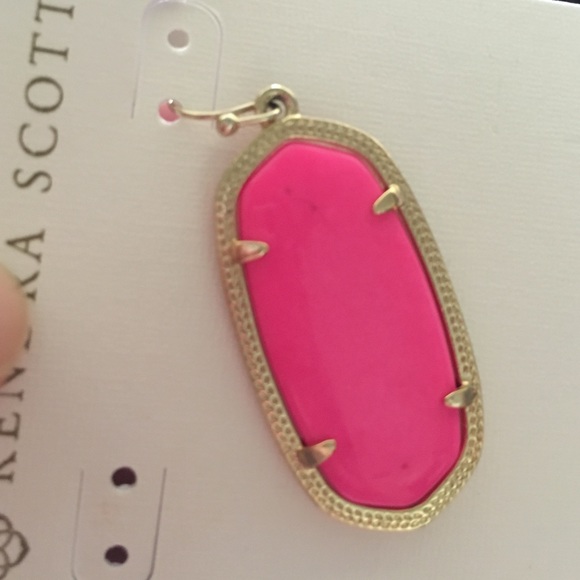 Kendra Help! - Picture 2 of 2