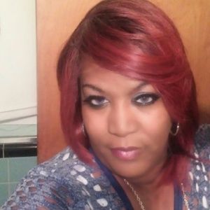 Meet your Posher, Tonya