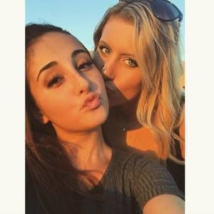 Meet your Posher, Julz