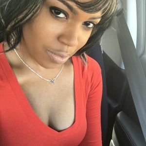 Meet your Posher, Monica