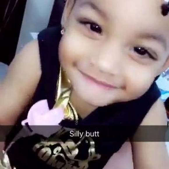 Meet your Posher, Lynn