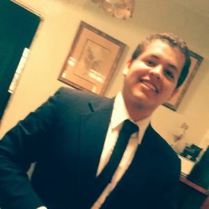 Meet your Posher, Alexis