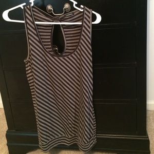 Sleeveless size medium