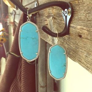Kendra Scott Danielle earrings