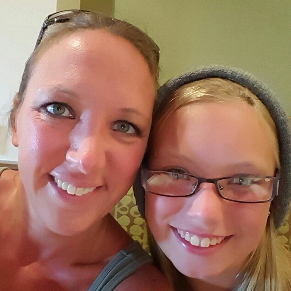 Meet your Posher, Robin - Picture 1 of 1