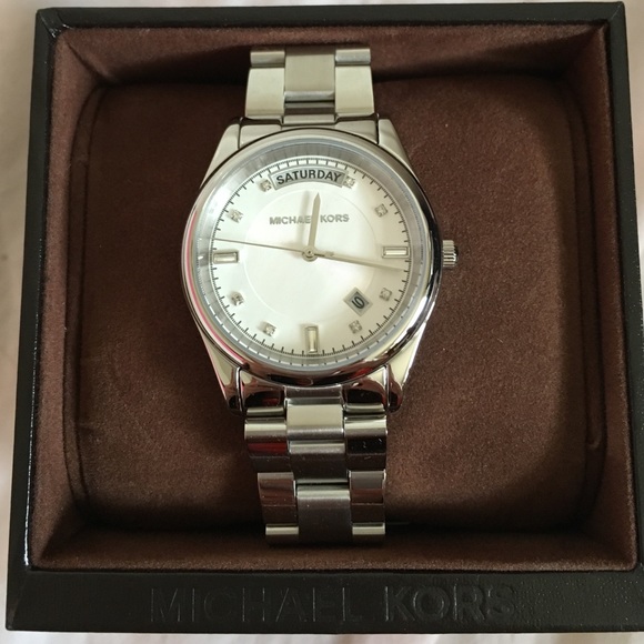 Michael Kors Accessories - NWT ✨ Michael Kors Colette Watch
