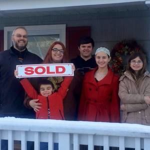 Meet your Posher, Antonia