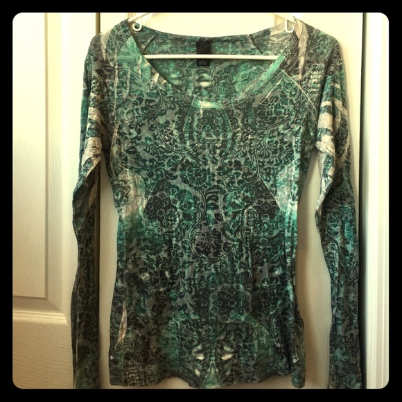Sheer prAna boat neck long sleeve shirt