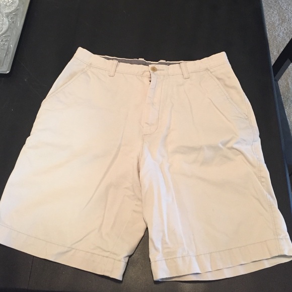Men's Stone Khaki Shorts