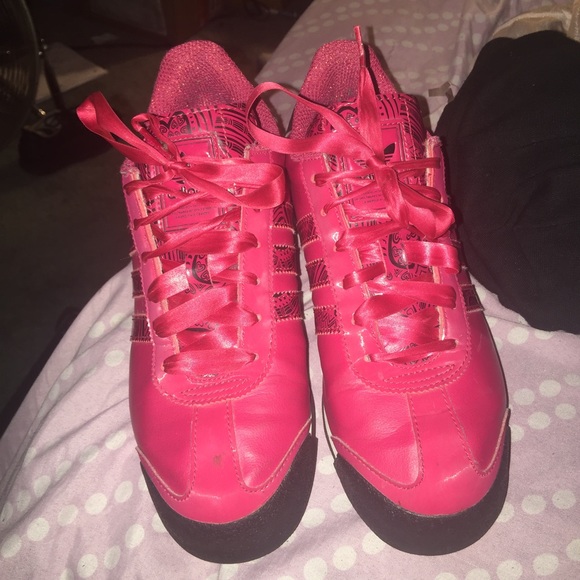 Adidas sneakers very worn