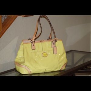 Coach retro clasp handbag
