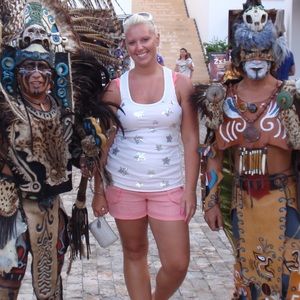 Meet your Posher, Stephanie