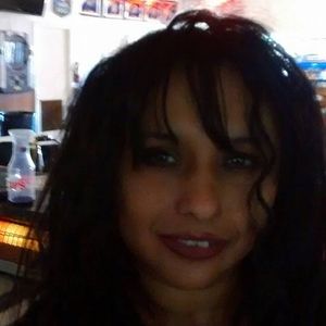 Meet your Posher, Amalia