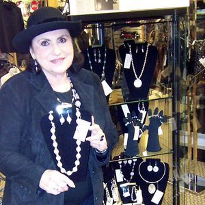 Meet your Posher, Doralee