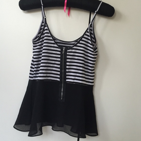 Dressy tank top - Picture 2 of 3