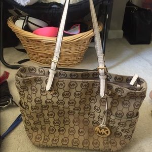 Michael Kors tote