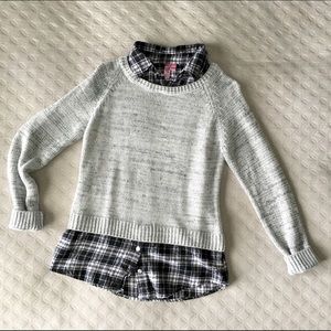 ⚡️sale⚡️Black and White Layered Sweater