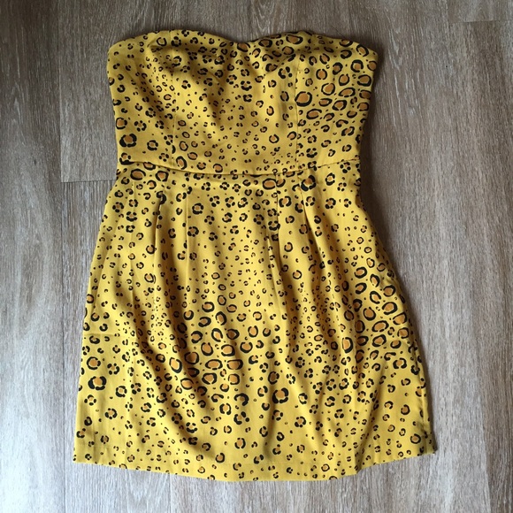 Leopard strapless dress