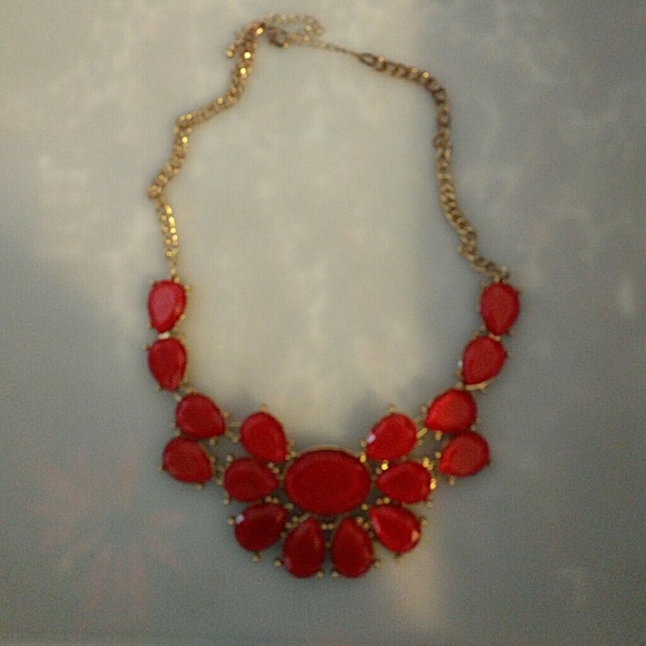 Satement necklace!