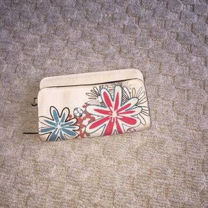 Thirty one brand wallet