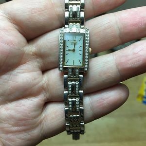 Good and beauty watch