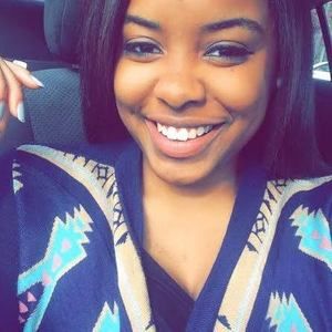 Meet your Posher, Alexus