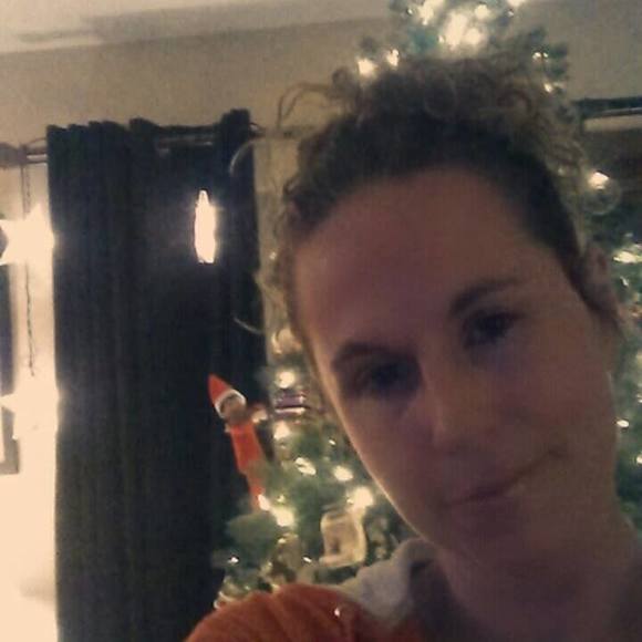 Meet your Posher, Erin - Picture 1 of 1