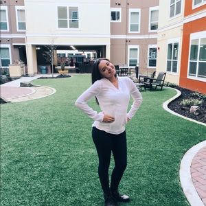 Meet your Posher, Kiara