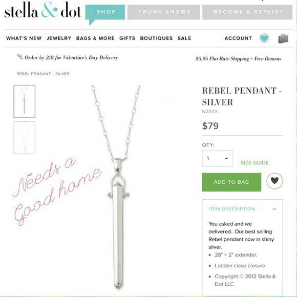 Sold in bundle🎉HP🎉 gold pendant necklace - Picture 3 of 3