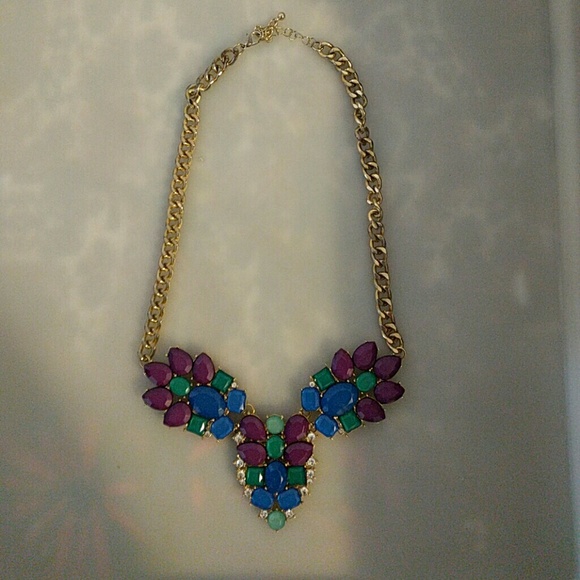Prima Donna Statement necklace