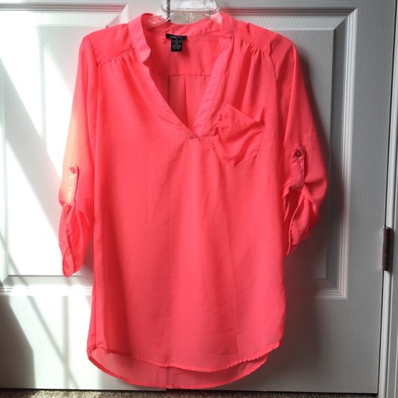 Rue21 hot pink top