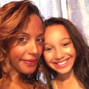 Meet your Posher, Shana