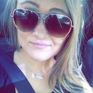 Meet your Posher, Sammi