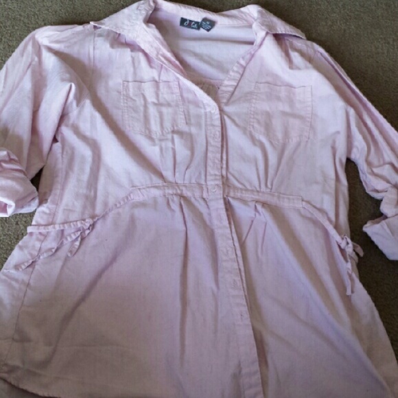 Dots button down top